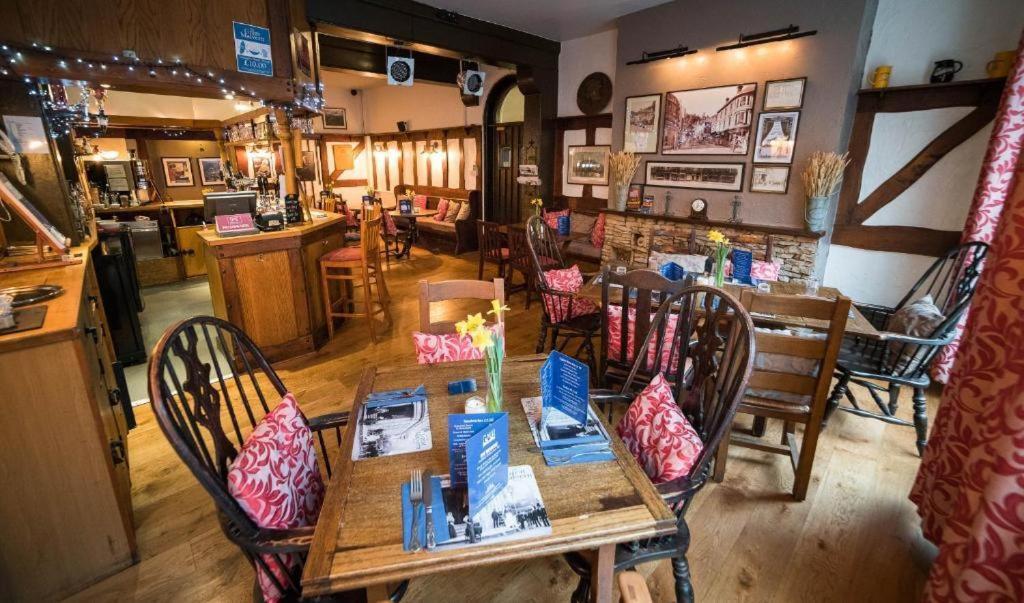 Great Malvern Hotel Екстериор снимка